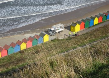 How to Create an Effective Seasonal Maintenance Checklist for Your Home